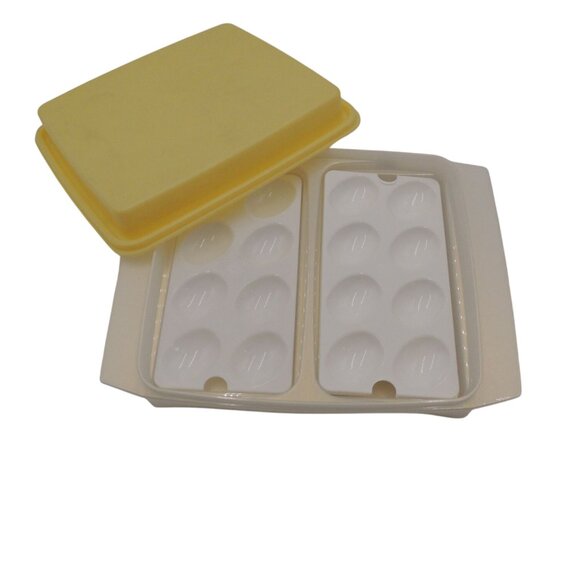 Tupperware Deviled Egg Keeper yellow shimmery white - Picture 4 of 4